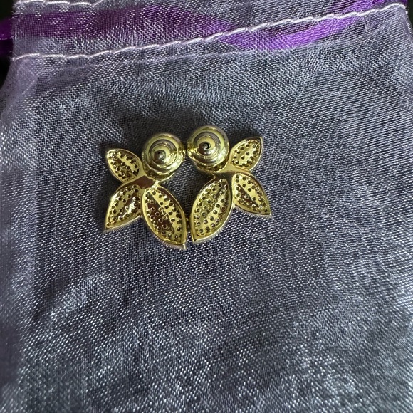 Earrings - Picture 2 of 2